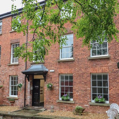 Memorial Building Apartman Ruthin Kültér fotó