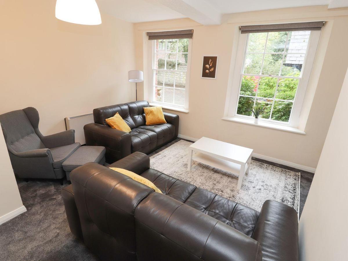Memorial Building Apartman Ruthin Kültér fotó