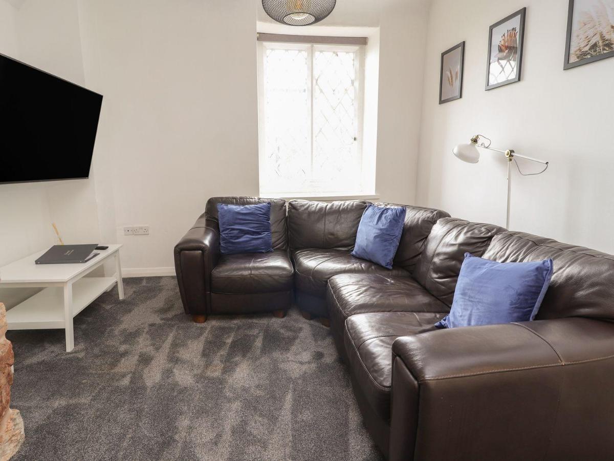 Memorial Building Apartman Ruthin Kültér fotó