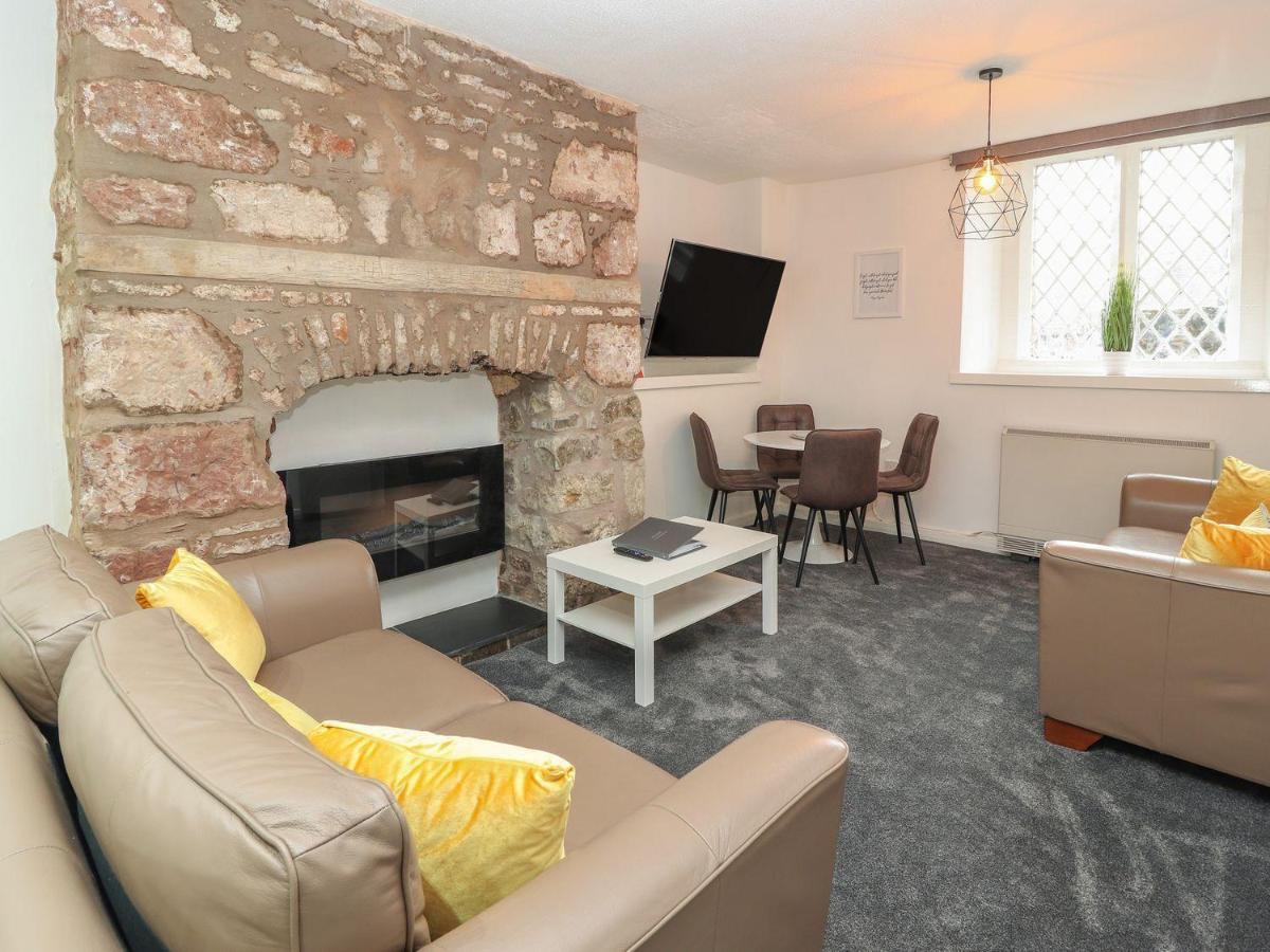 Memorial Building Apartman Ruthin Kültér fotó
