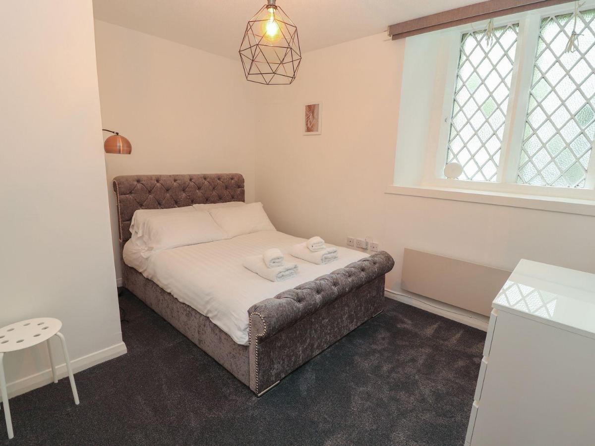 Memorial Building Apartman Ruthin Kültér fotó