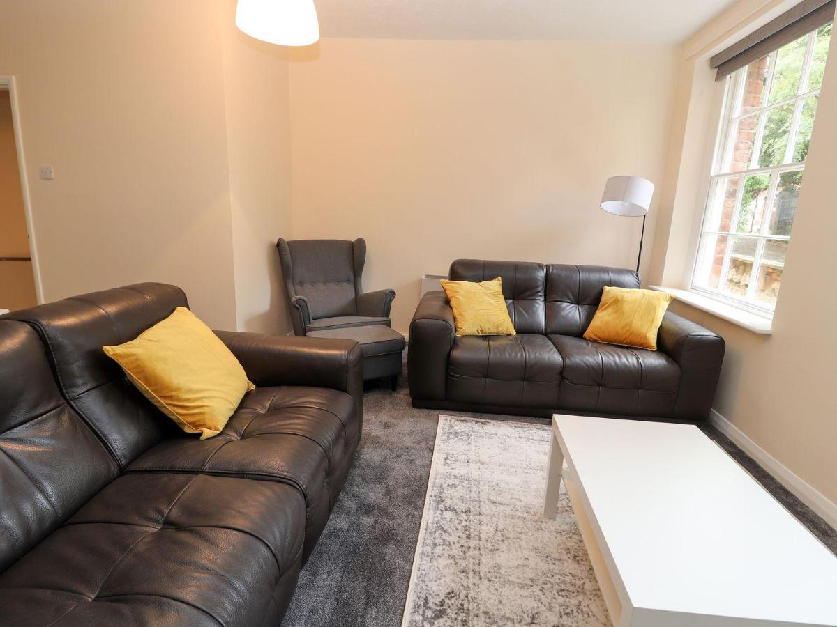 Memorial Building Apartman Ruthin Kültér fotó