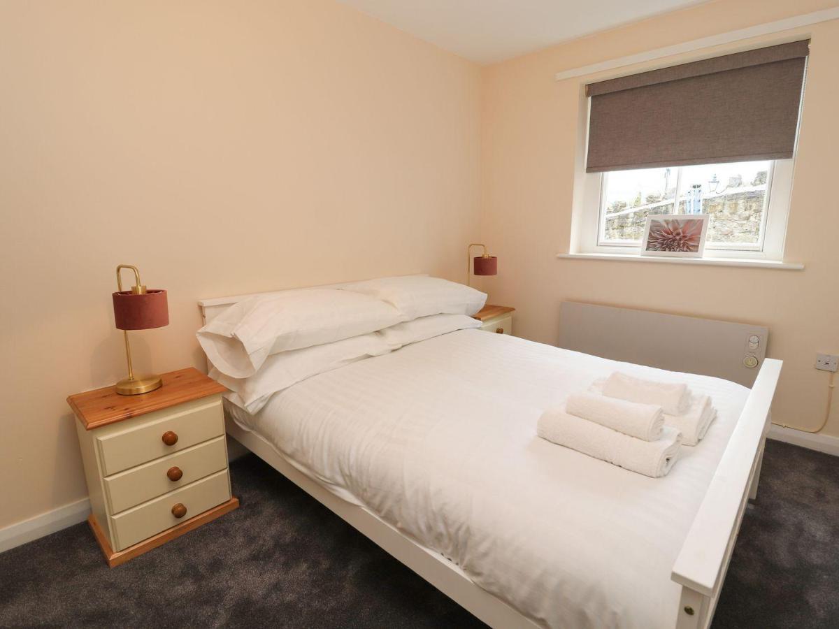 Memorial Building Apartman Ruthin Kültér fotó