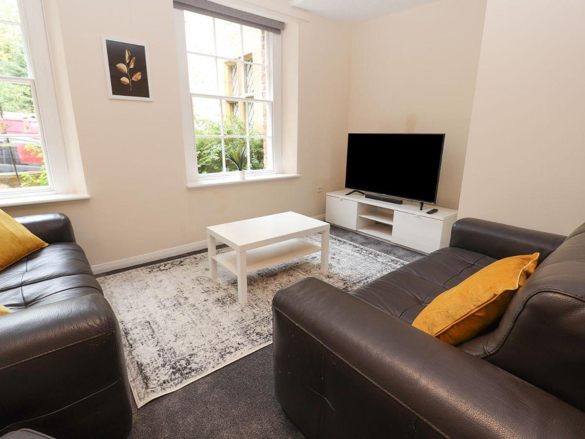 Memorial Building Apartman Ruthin Kültér fotó